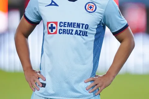 ¿Cómo evoluciono el valor de mercado de Charly?