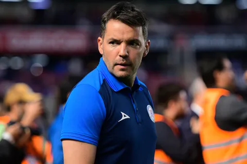 Mal momento para el entrenador argentino.