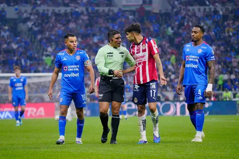 ¿Qué resultado necesita Cruz Azul ante Chivas en el duelo de vuelta para pasar a la final?