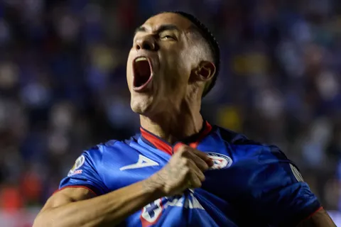 Últimos momentos de Uriel Antuna en Cruz Azul