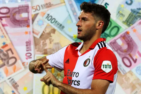 Santiago Giménez saldría del Feyenoord por una oferta millonaria
