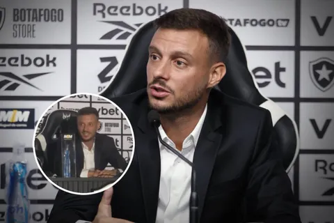 Martín Anselmi fue presentado ante los medios en Brasil como DT de Botafogo.