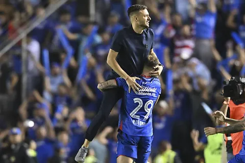 Martín Anselmi pidió la continuidad de Rodolfo Rotondi en Cruz Azul