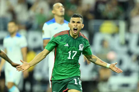 Orbelín celebra su gol ante Honduras.