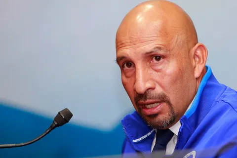 La salida de Ferretti tendría otras consecuencias