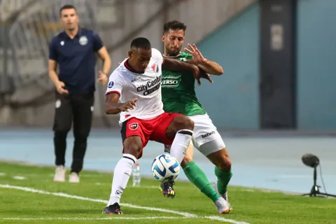 MERCADO 2023 | HOY se define si Willer Ditta firmará con Cruz Azul