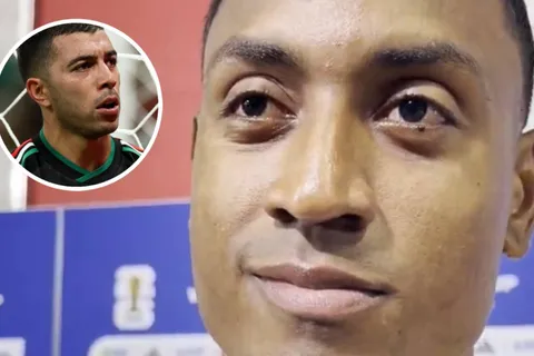 Willer Ditta se rinde ante el gran Mundial de Erik Lira