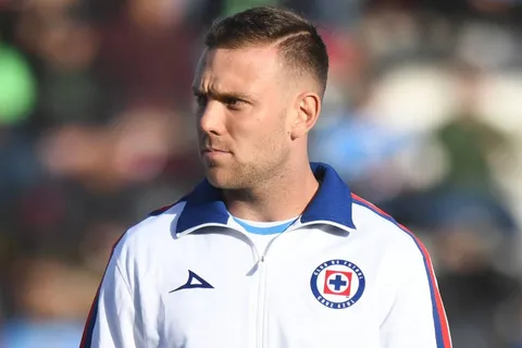 La postura de Cruz Azul ante el nuevo interés de Tigres en Rotondi
