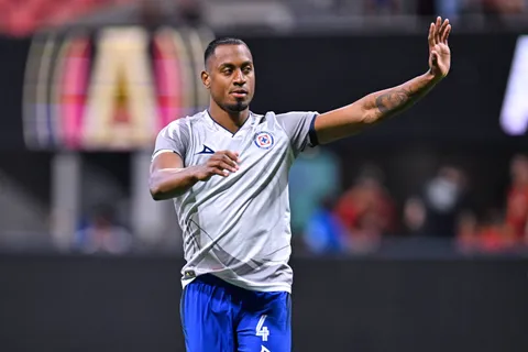 Revelado: El apodo con el que bautizaron a Willer Ditta en el vestidor de Cruz Azul