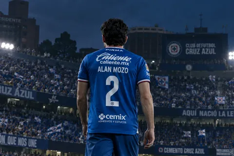 Alan Mozo llega a Cruz Azul en una oportunidad que puede relanzar su carrera.