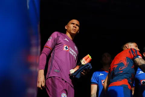 Cruz Azul tomará una importante decisión sobre el futuro de Kevin Mier: esto sabemos