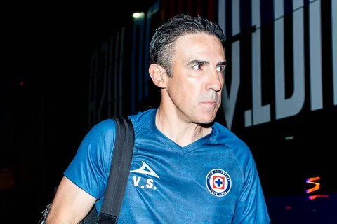 El villano que tendrá el poco afianzado Cruz Azul de Vicente Sánchez