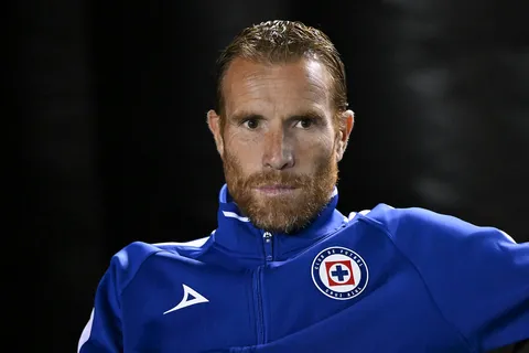 Diego Testas reveló las razones por las que continúa en el proyecto de Cruz Azul Femenil.