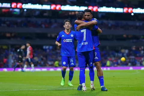 LIGUILLA 2024: Cruz Azul jugaría en Estadio Azteca una hipotética Final contra Chivas