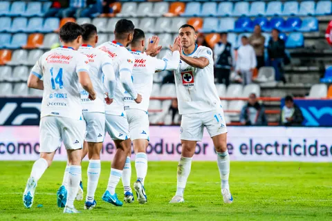 ¿Giakoumakis tendrá nuevo socio? Anselmi podría tener sorpresas en la alineación de Cruz Azul ante Necaxa