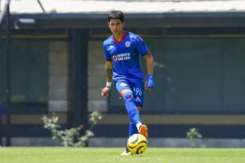 Quién es Javier Suarez, el venezolano que tomará el lugar de Rodrigo Huescas en Cruz Azul