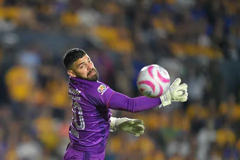 Por qué no juega Andrés Gudiño en Leagues Cup si se dijo que Martín Anselmi rotaría el equipo