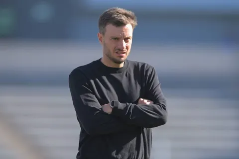 Los detalles de la demanda de Cruz Azul contra Martín Anselmi