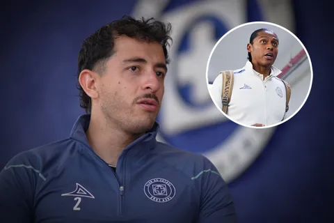 Alan Mozo reveló que mantuvo charlas tácticas con Joel Huiqui.