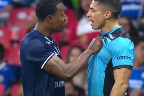 La sanción ejemplar a la que se expone Willer Ditta tras empujar a un árbitro en la jornada 10