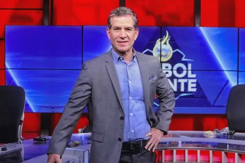 La promesa que Víctor Velázquez le hizo a Javier Alarcón