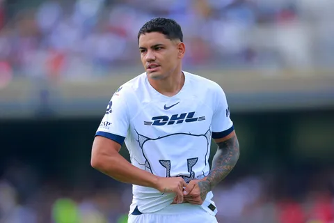 ¿Vale los 11 millones que pagó Cruz Azul? Los goles que el Toro Fernández anotó con Pumas