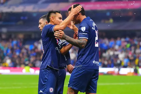 Un verdadero partidazo se llevó a cabo en el Azteca.