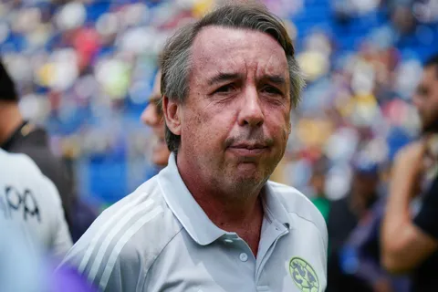 Esto dijo Emilio Azcárraga tras la derrota de su América ante Cruz Azul: vive una realidad alterna