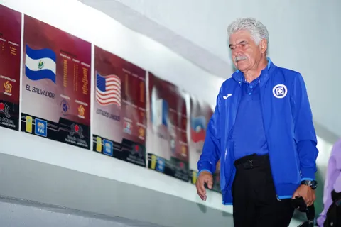 Cruz Azul podría despedir a Ricardo Ferretti