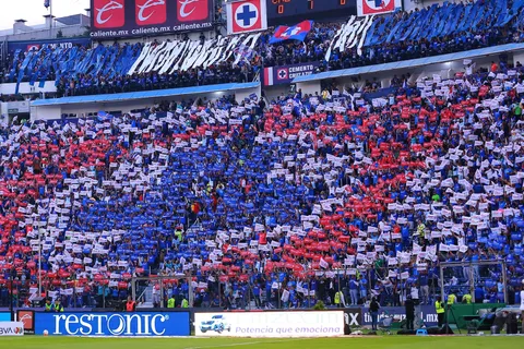 El elevado costo del nuevo estadio de Cruz Azul.