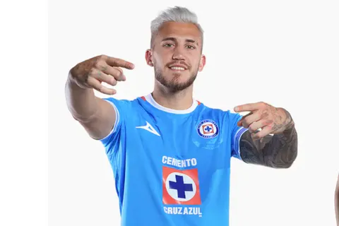 ¿Cruz Azul estrenará su uniforme en el debut del A2024? La respuesta de Pirma tras no entregarlos a tiempo