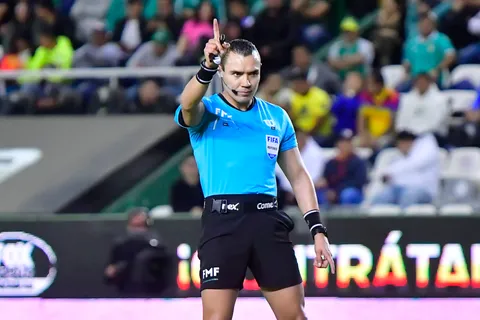 El insólito antecedente de Marco Antonio Ortiz contra Cruz Azul