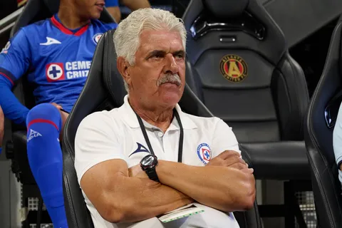 Los únicos 4 jugadores que Cruz Azul fichó por pedido de Ferretti