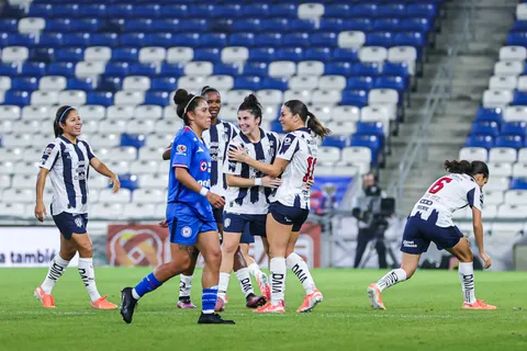 Cruz Azul Femenil cayó por primera vez en el Clausura 2026 al visitar a las Rayadas de Monterrey.