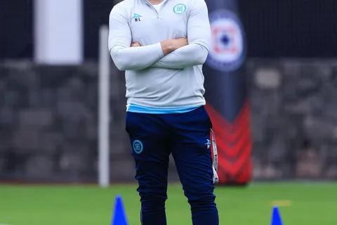 La promesa que Nicolás Larcamón le hizo a la afición de Cruz Azul