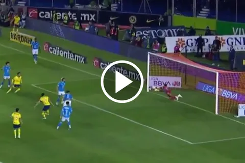 El portero colombiano brilló ante Henry Martín.