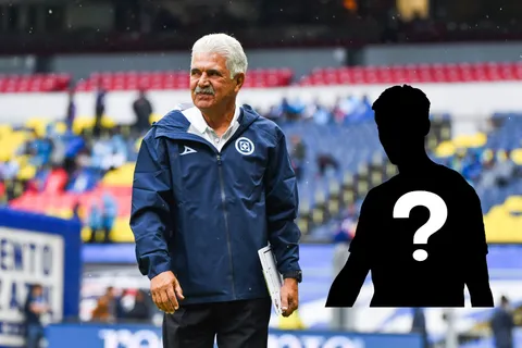 Ricardo Ferretti prepara una sorpresa en la alineación de Cruz Azul