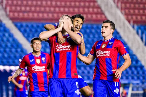 La drástica medida que tomó el Atlante tras la clausura del Estadio y que Cruz Azul podría imitar