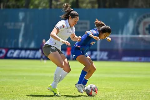 Cruz Azul vuelve a ser goleado en la Liga MX Femenil con gol de su ex en Juárez FC