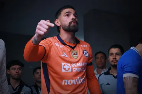 Andrés Gudiño resumió en pocas frases la mentalidad de Cruz Azul en el presente de Liga MX.