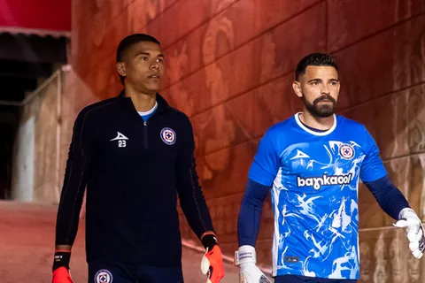Gudiño dio detalles de su competencia con Mier