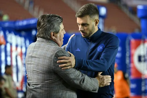 Lapidaria declaración del Piojo Herrera sobre el proyecto de Martín Anselmi en Cruz Azul