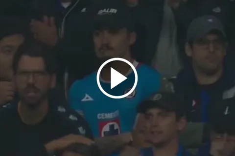 Cruz Azul ya contactó al fan que estuvo en la Champions: "Esto se está saliendo de control"