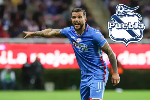 Esto acercaría la salida de Christian Tabó de Cruz Azul