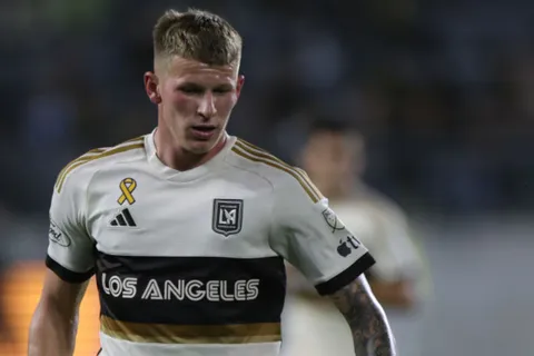 Mateusz Bogusz se acerca a Cruz Azul.