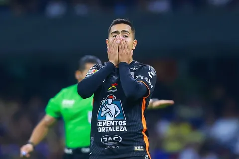 Las razones por las que Cruz Azul perdió el fichaje de Erick Sánchez