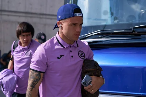 Al descubierto: las razones por las que Christian Tabó se queda en Cruz Azul