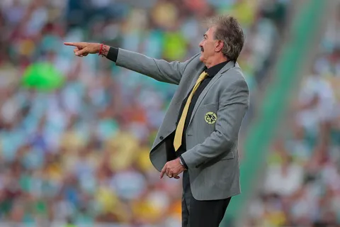 Ricardo La Volpe analizó el gol de Ángel Sepúlveda en el Clásico Joven.