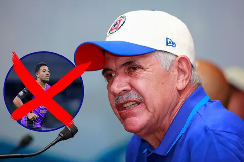 La razón por la que Marco Fabián no llegará a Cruz Azul