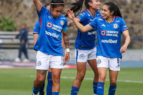 Cruz Azul Femenil se afirmó en la Liguilla a poco del final.